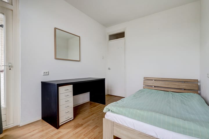 Foto 19 van Monseigneur van Steelaan 194