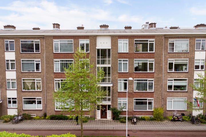 Foto 26 van Monseigneur van Steelaan 194