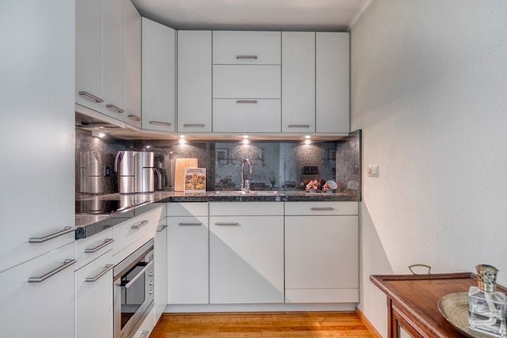 Foto 18 van Meester Broerensingel 86