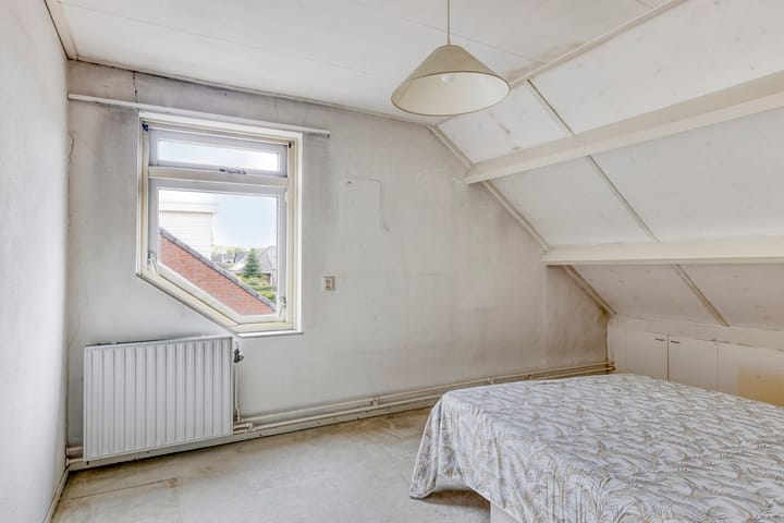 Foto 13 van Wethouder Iwe Hutstraat 113