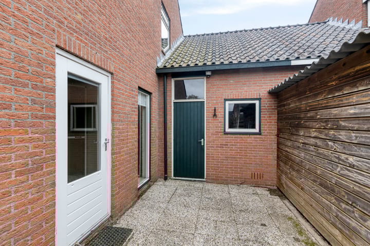 Foto 19 van Wethouder Iwe Hutstraat 113