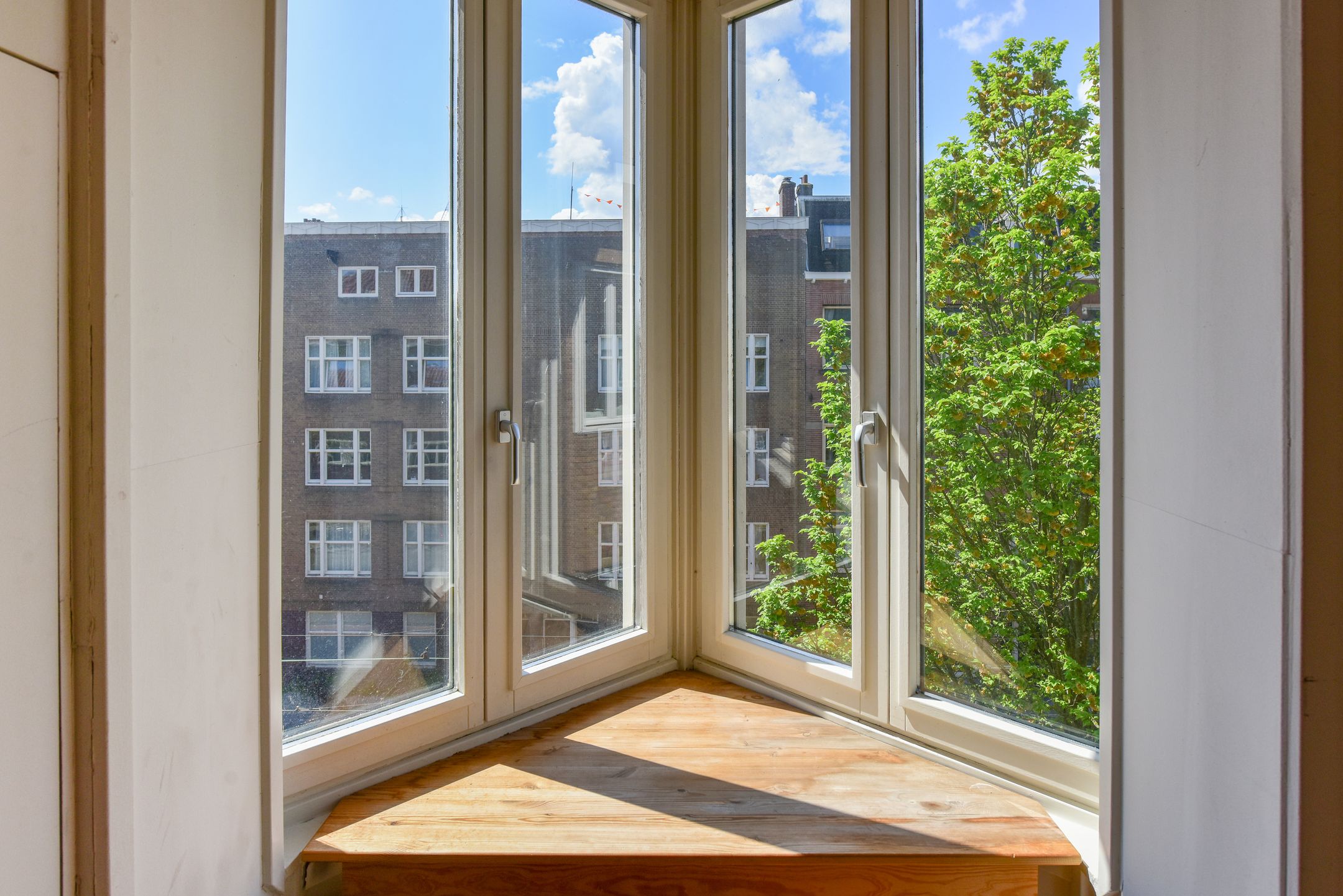 Foto 9 van Admiraal De Ruijterweg 384-3