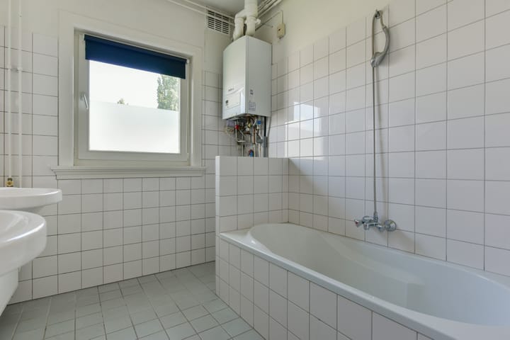 Foto 15 van Admiraal De Ruijterweg 384-3