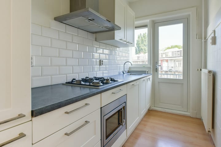 Foto 18 van Admiraal De Ruijterweg 384-3