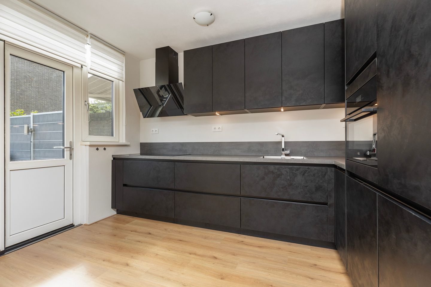 Photo 10 of Reigerstraat 27