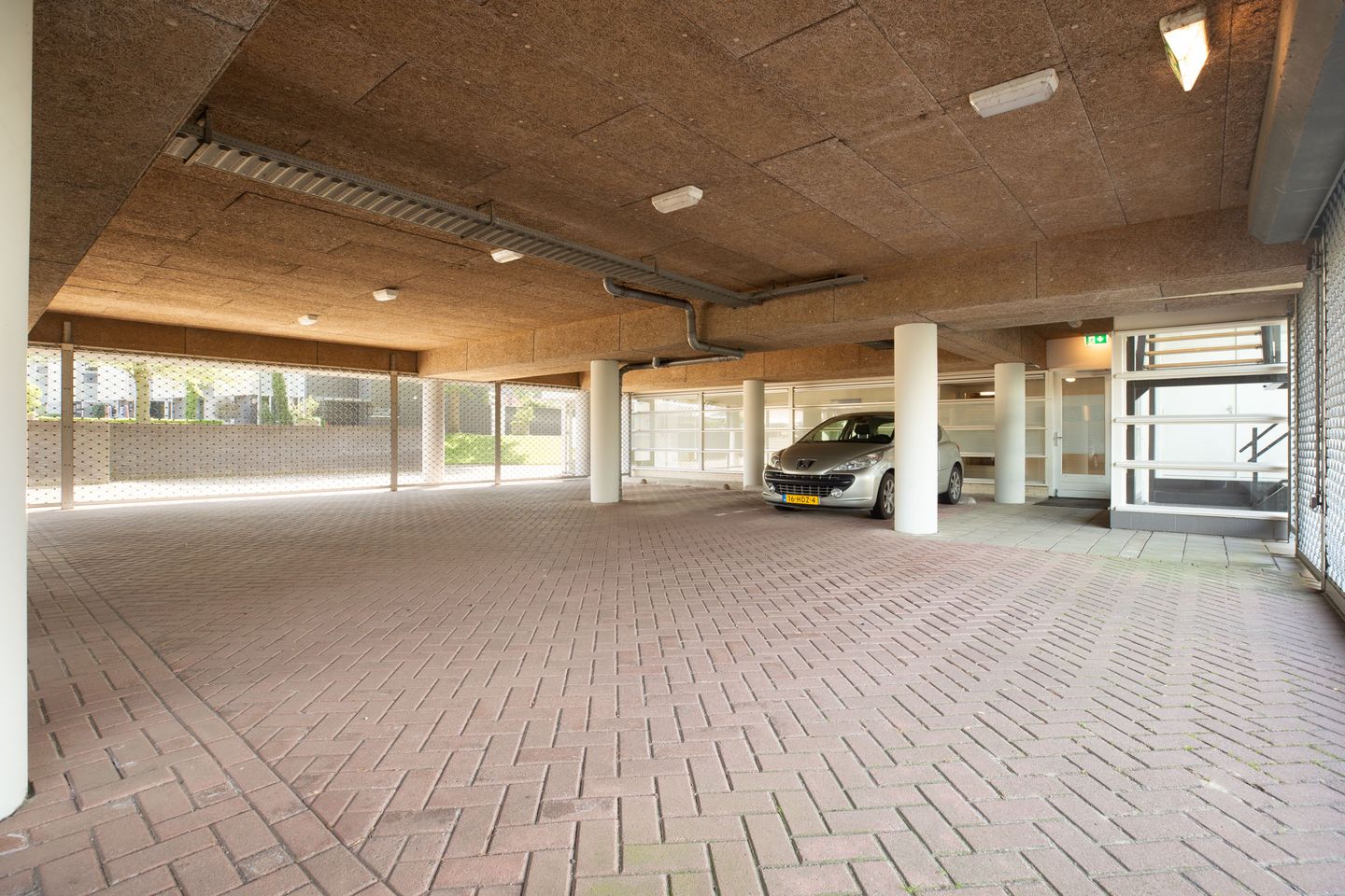 Photo 5 of Frederik Hendrikhof 33