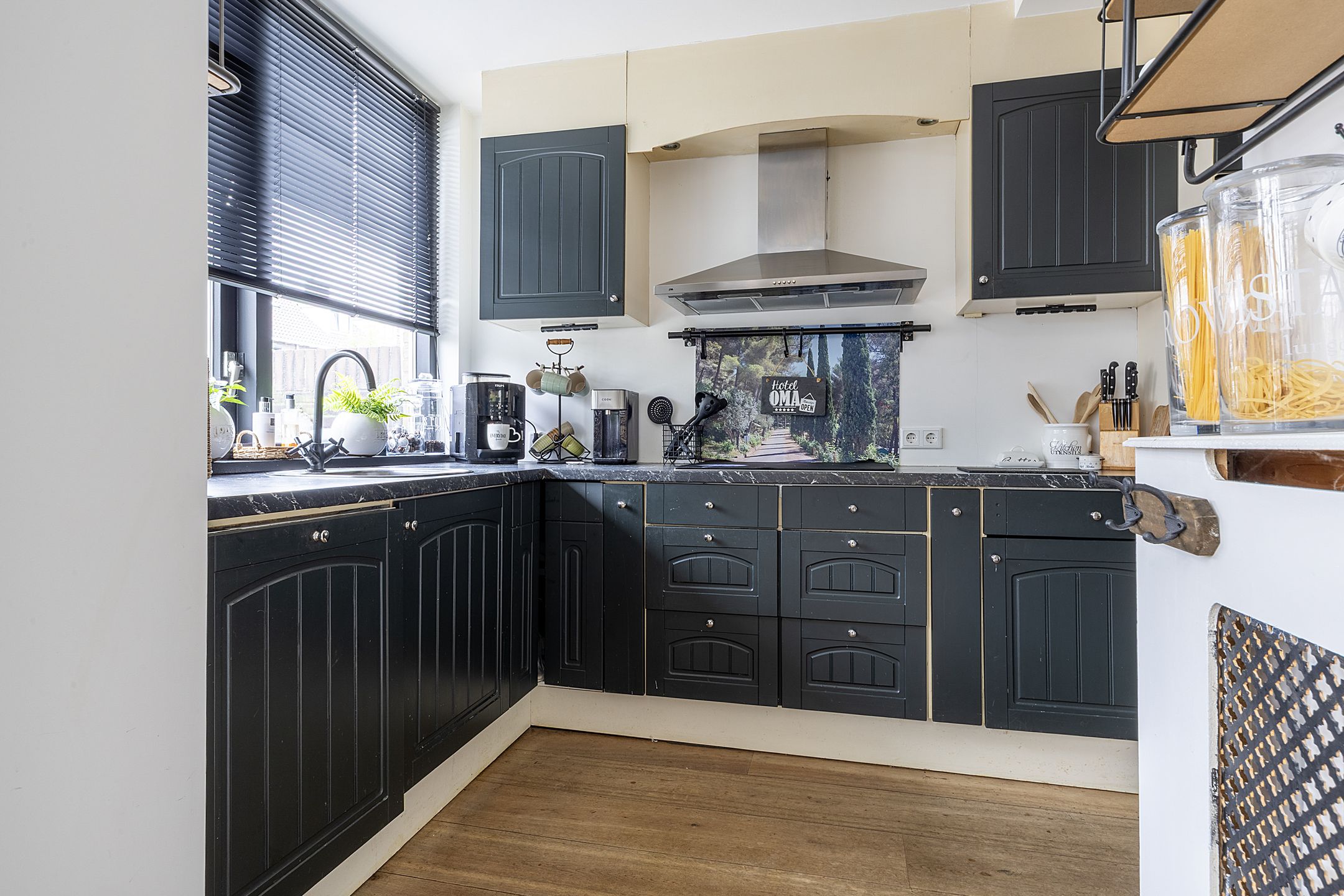 Foto 12 van Lippestraat 15