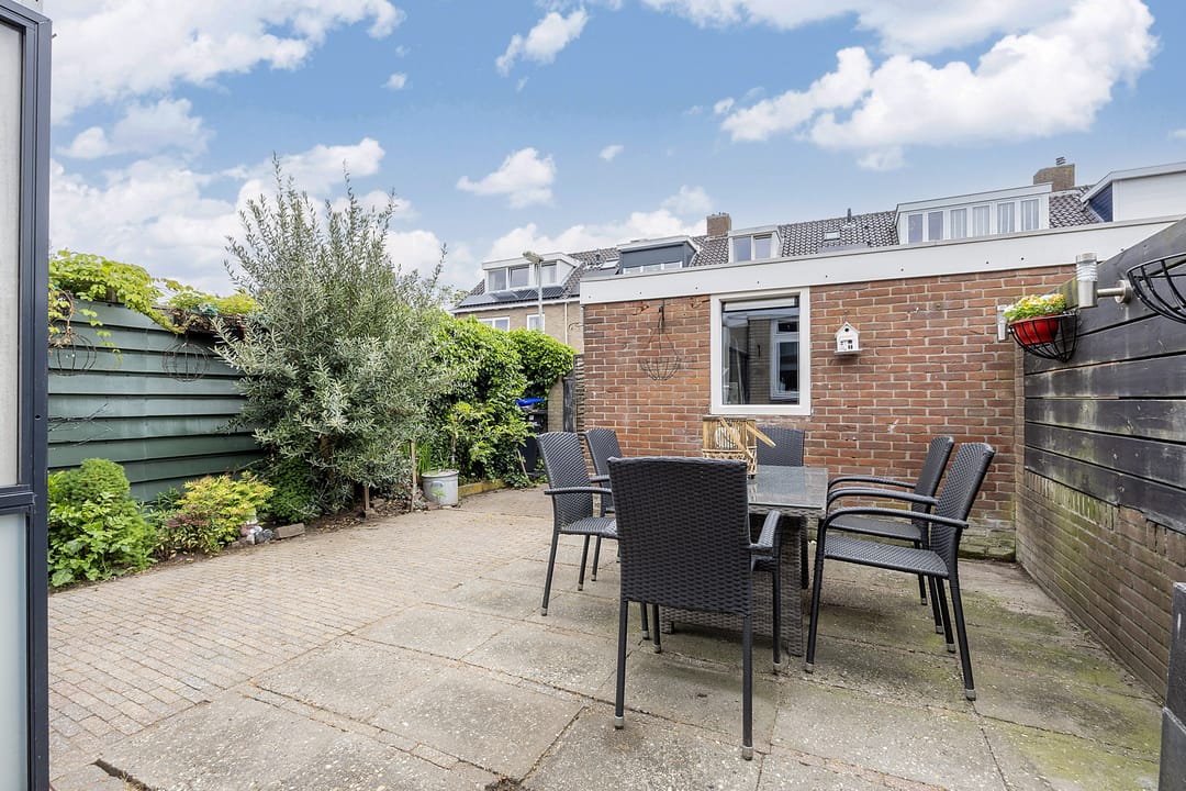 Foto 16 van Lippestraat 15