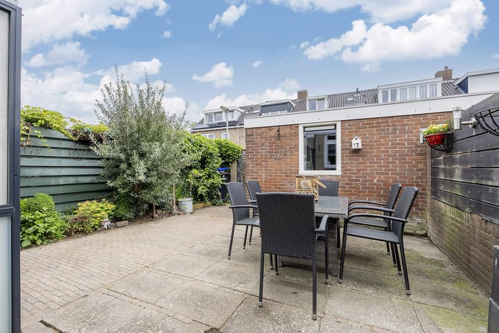 Foto 16 van Lippestraat 15