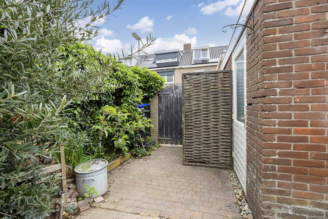 Foto 23 van Lippestraat 15