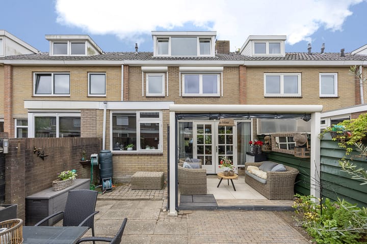 Foto 24 van Lippestraat 15