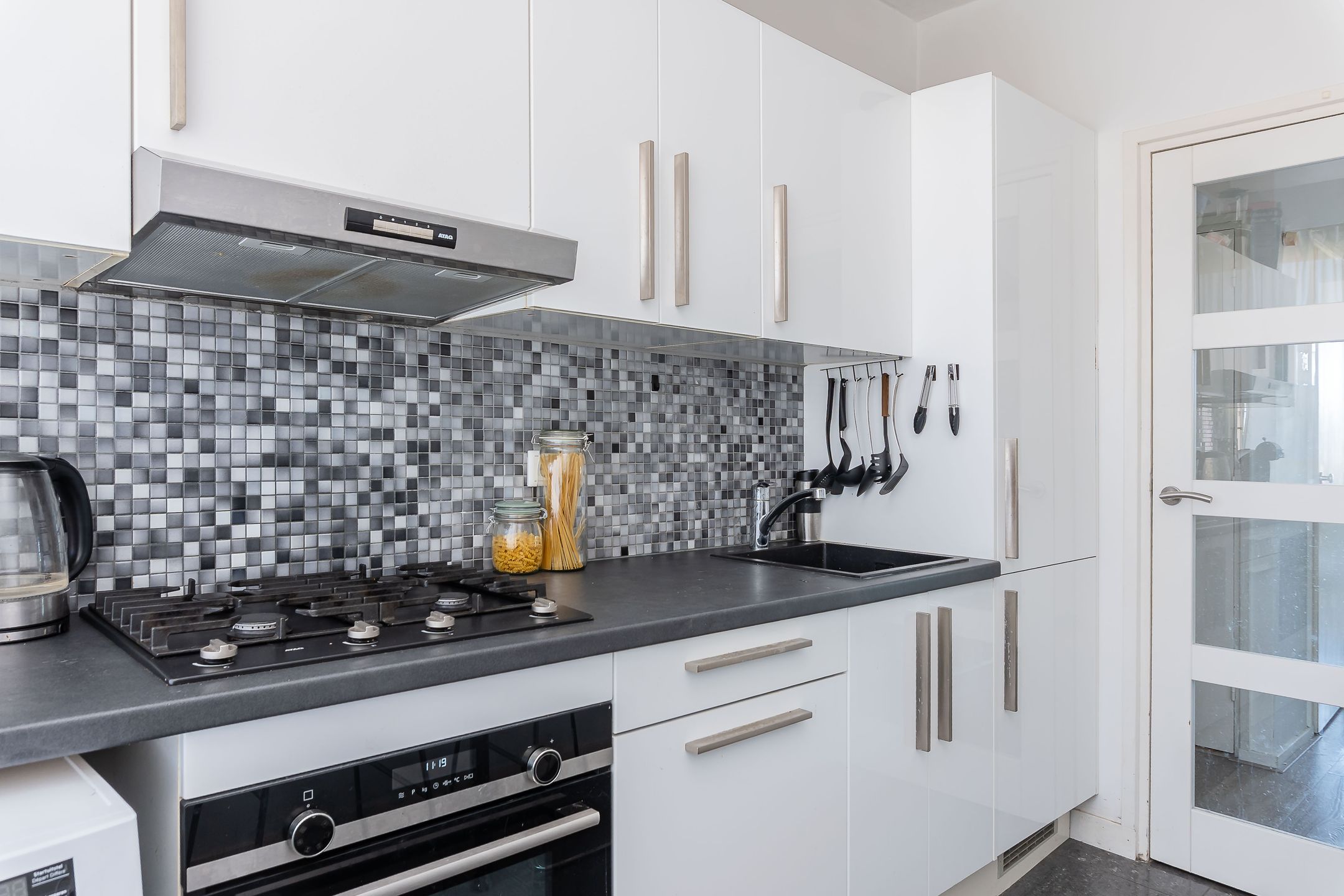 Foto 27 van Heuvelstraat 214