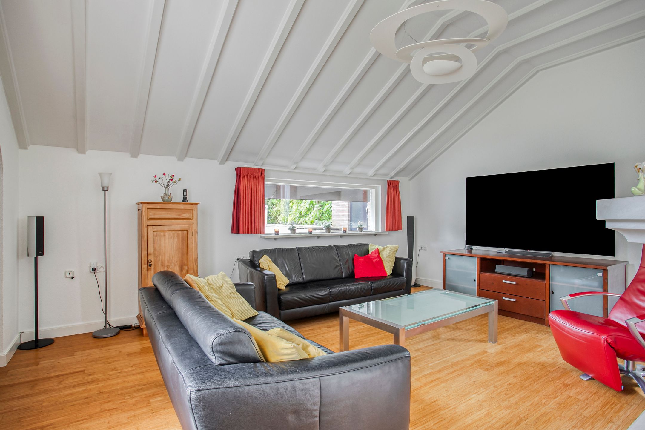 Photo 9 of van Odenhovenstraat 7