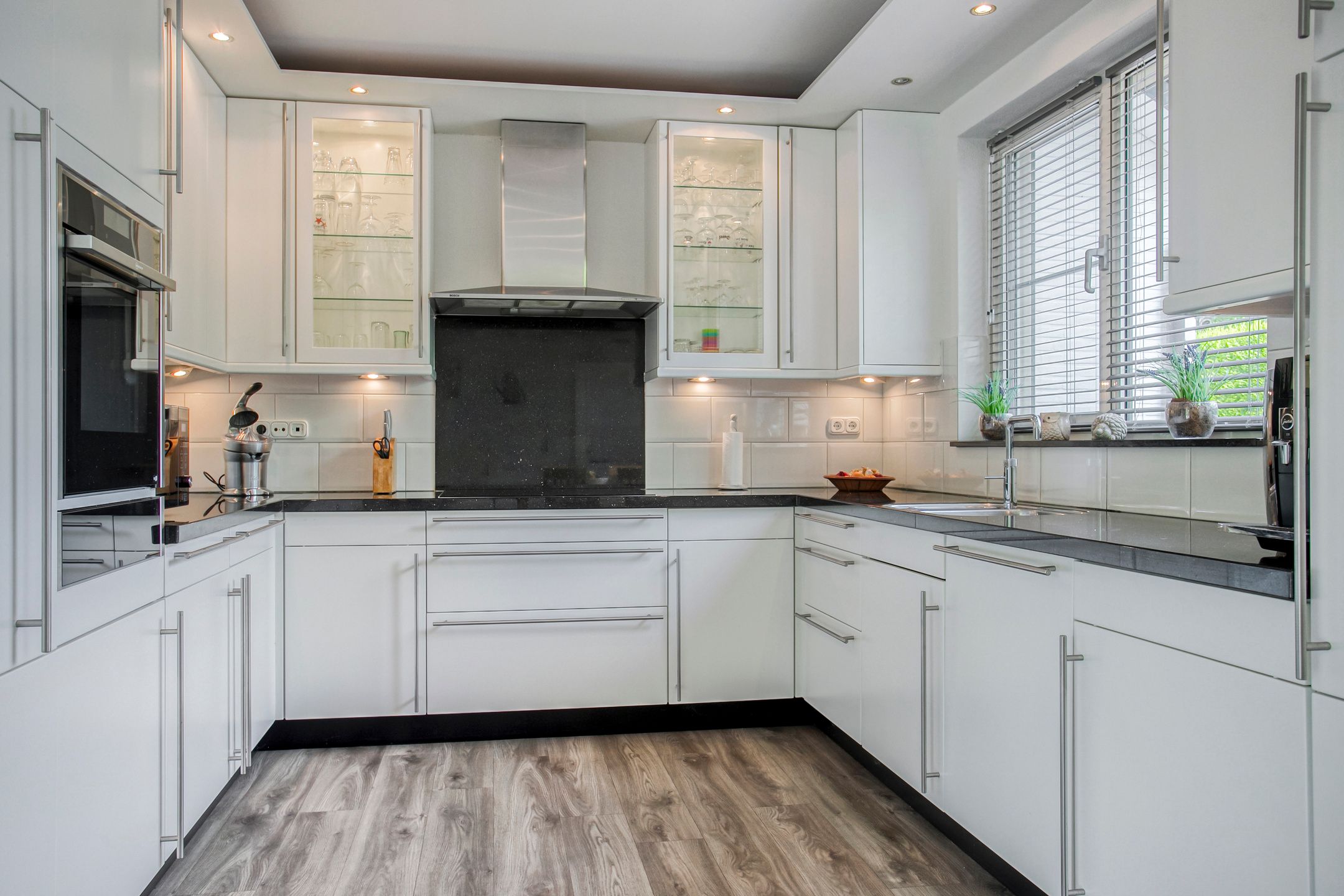 Photo 21 of van Odenhovenstraat 7