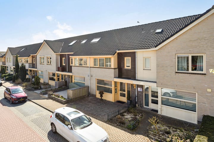 Foto 1 van Doornenburgallee 17