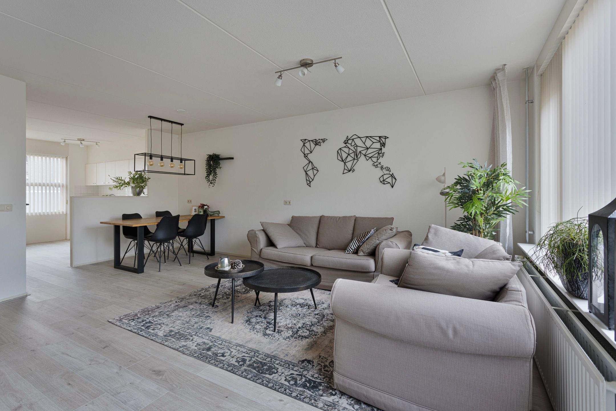 Foto 3 van Doornenburgallee 17