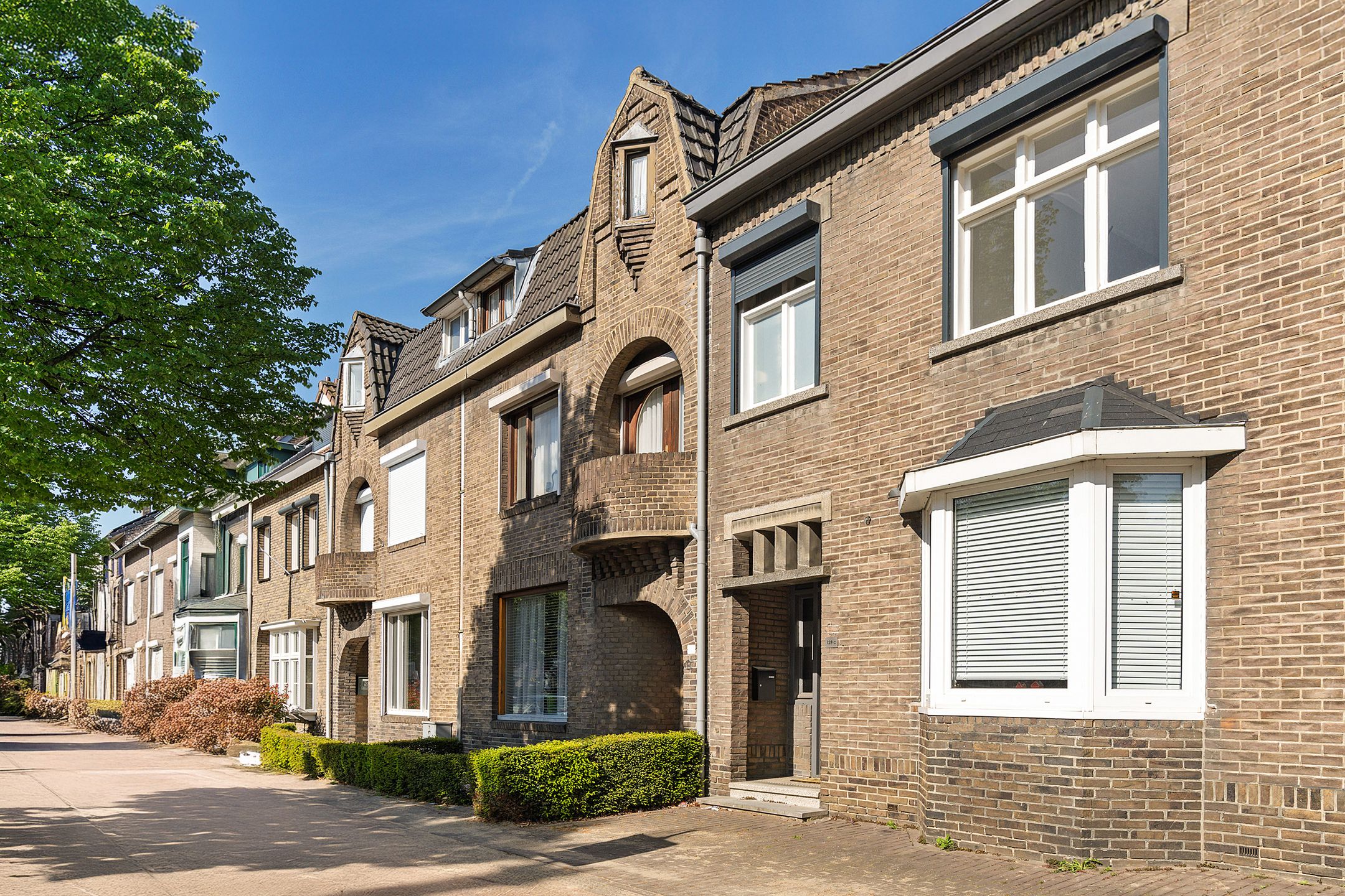 Foto 6 van Rijksweg Zuid 130