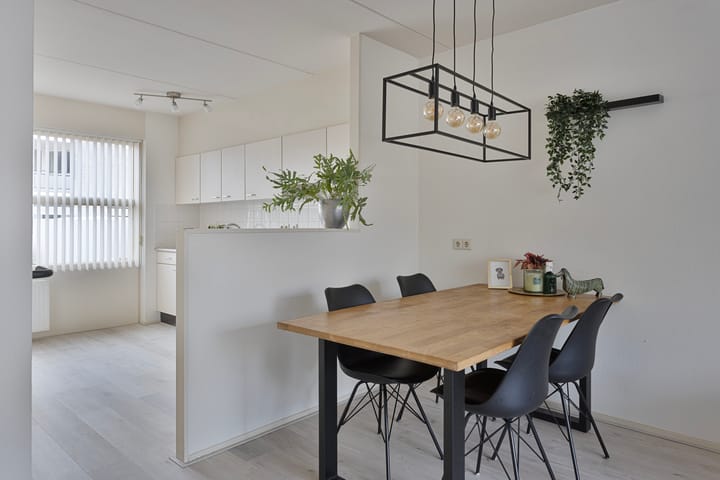 Foto 13 van Doornenburgallee 17