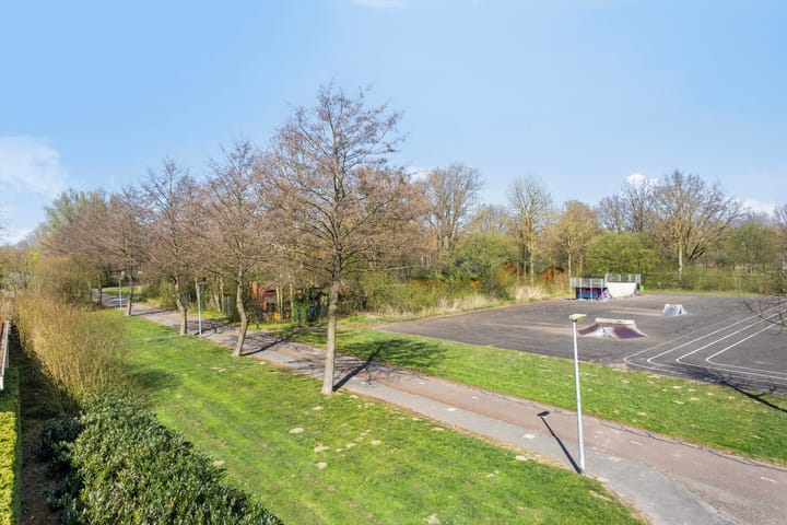 Foto 45 van Doornenburgallee 17