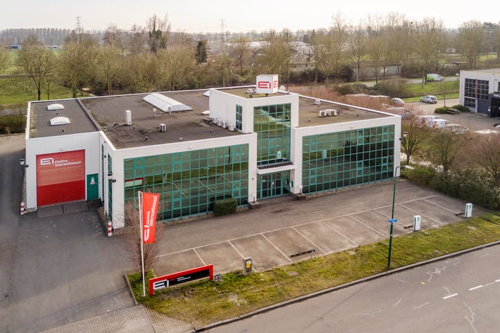 Pompmolenlaan 17, Woerden