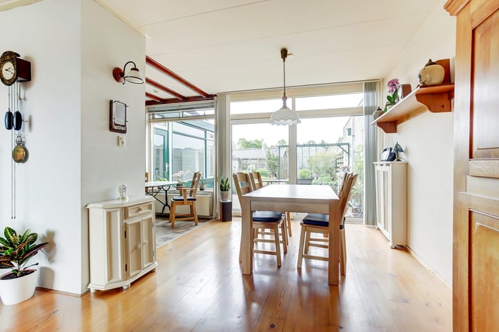 Photo 9 of Aardebaan 12