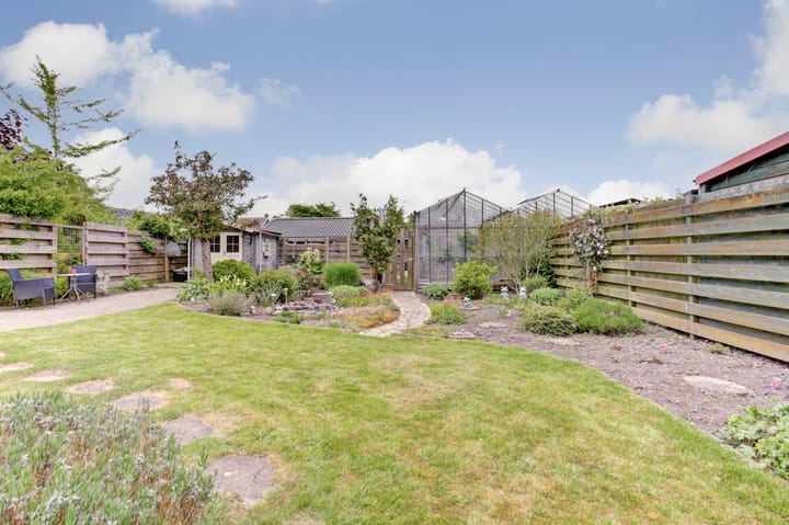 Photo 31 of Aardebaan 12