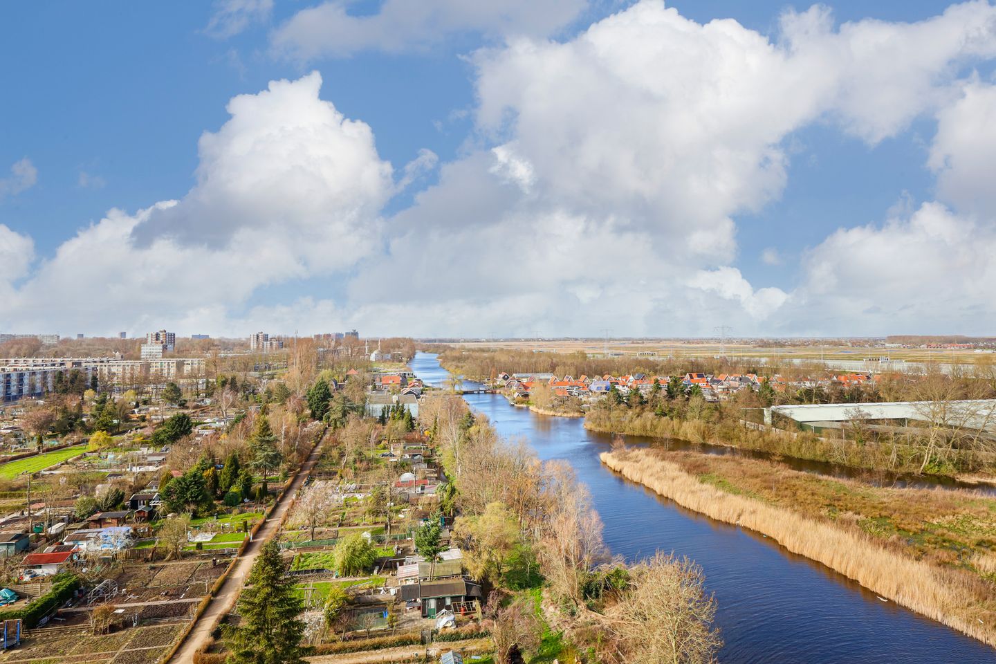 Photo 5 of Oost-Dorsch 87