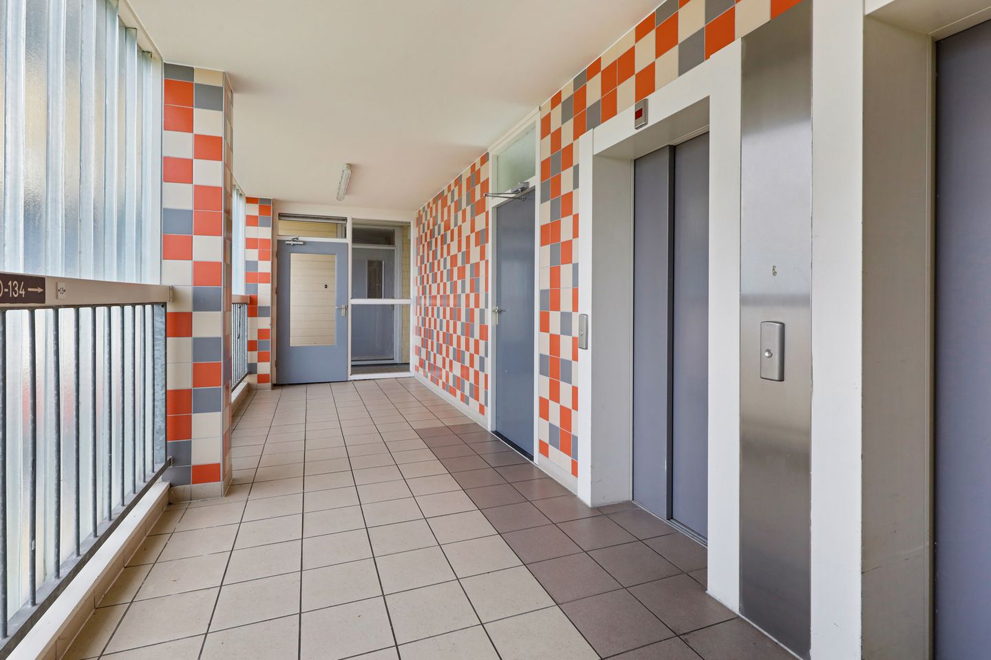 Photo 10 of Oost-Dorsch 87