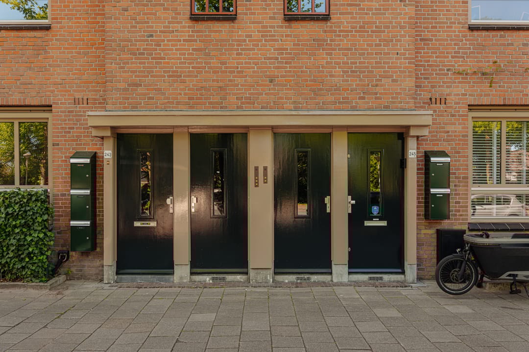 Photo 7 of Willem de Zwijgerlaan 243-A