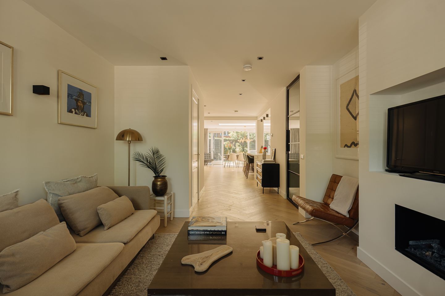 Photo 10 of Willem de Zwijgerlaan 243-A