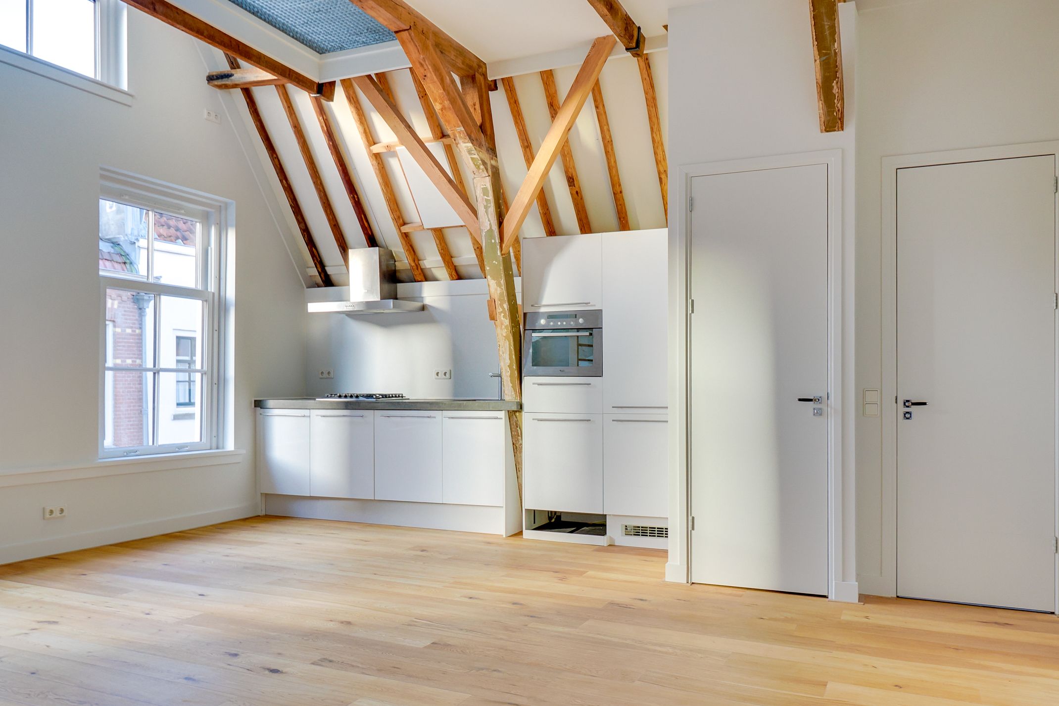 Foto 21 van Lange Lauwerstraat 36-A