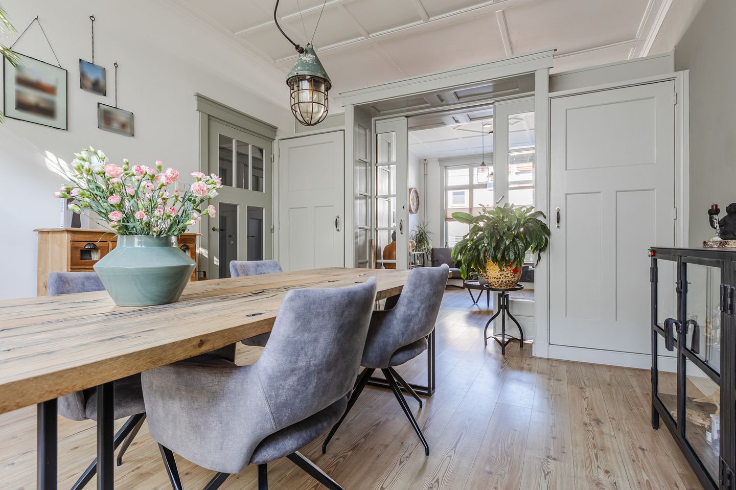 Photo 10 of Wassenaarstraat 41