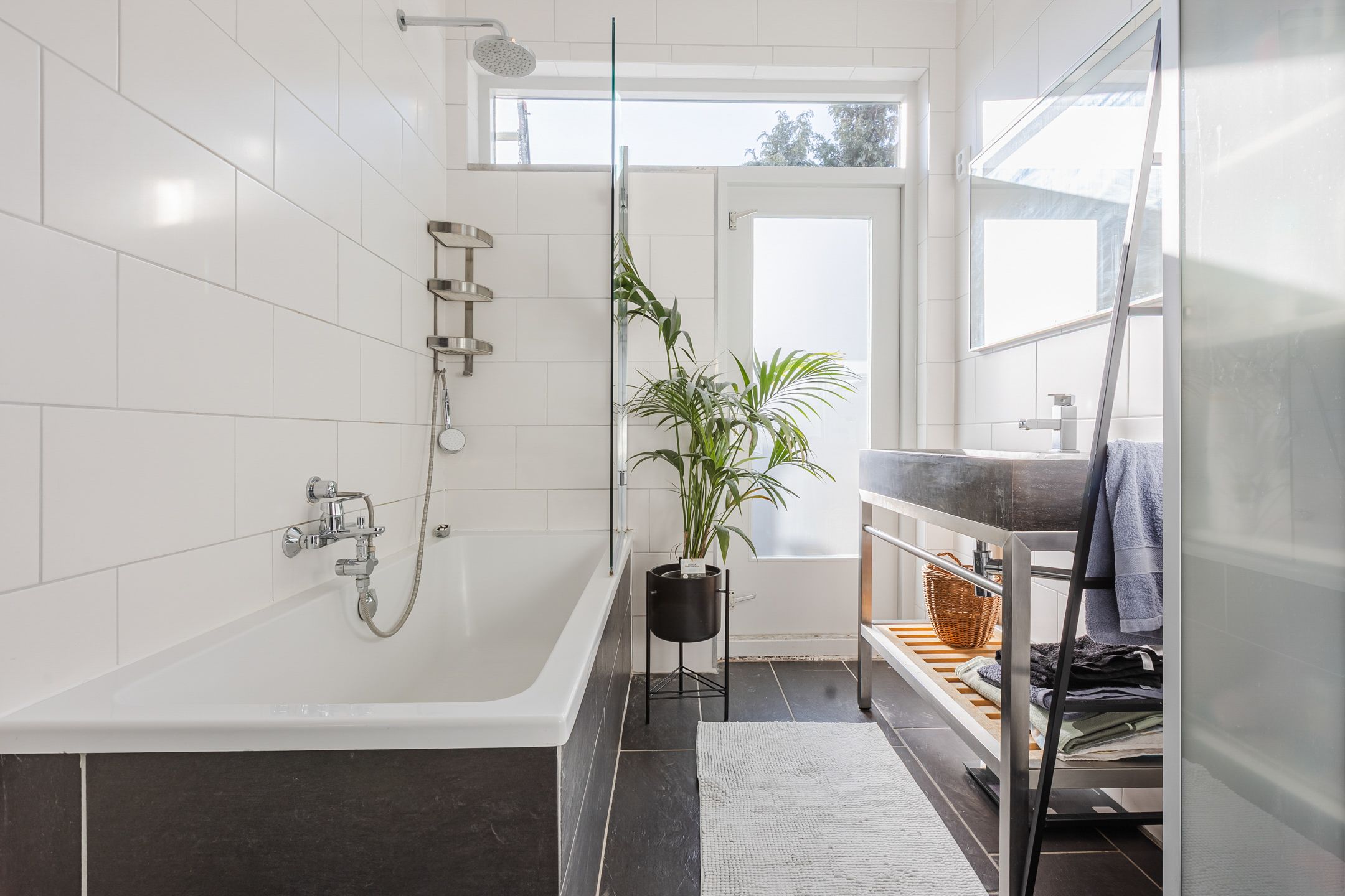 Photo 24 of Wassenaarstraat 41