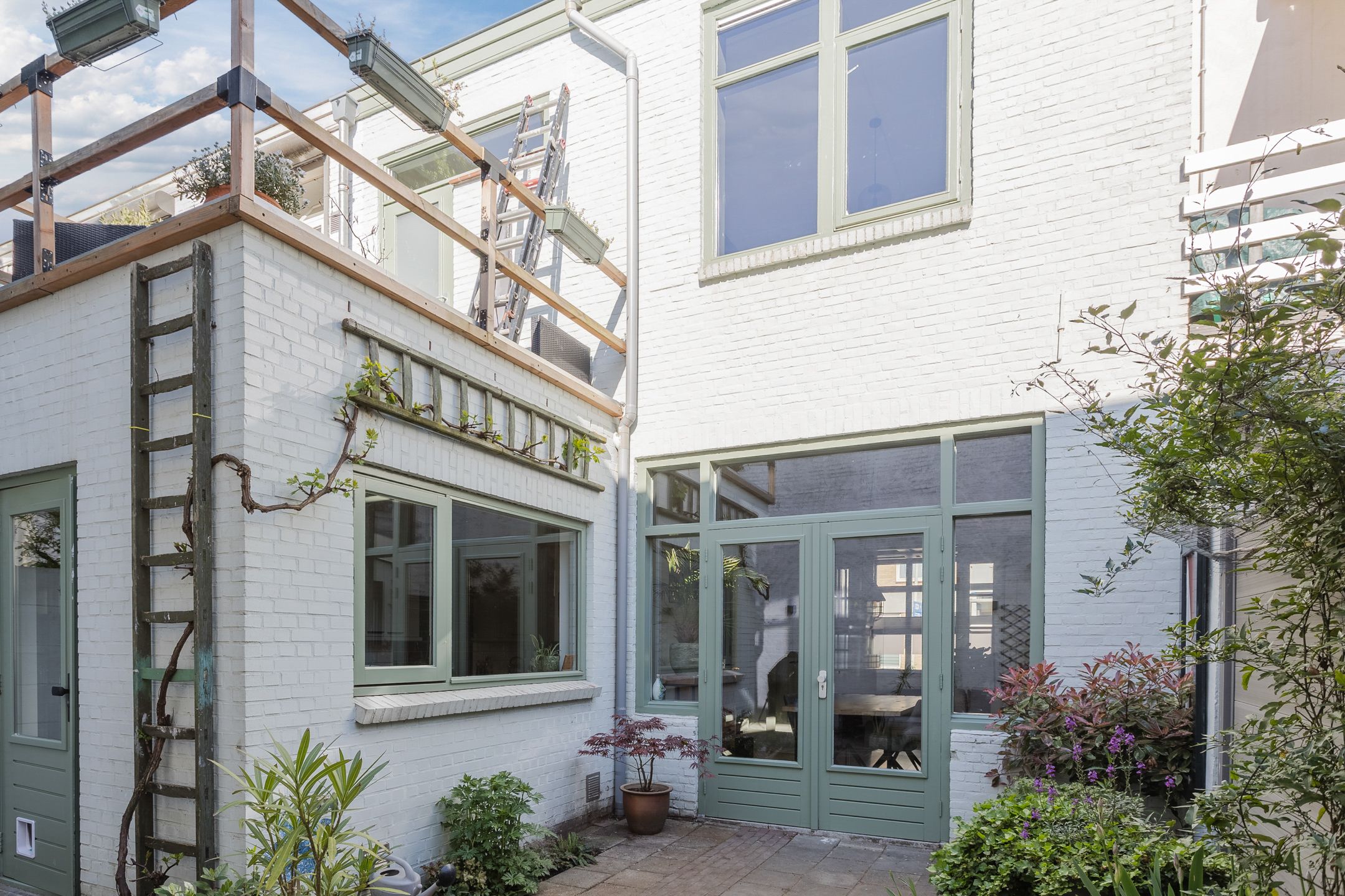 Photo 33 of Wassenaarstraat 41