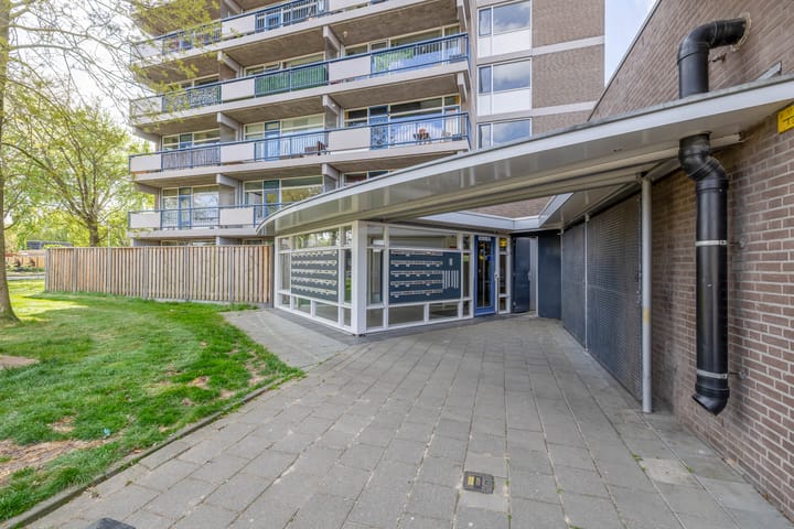 Foto 7 van Kastelenplein 146