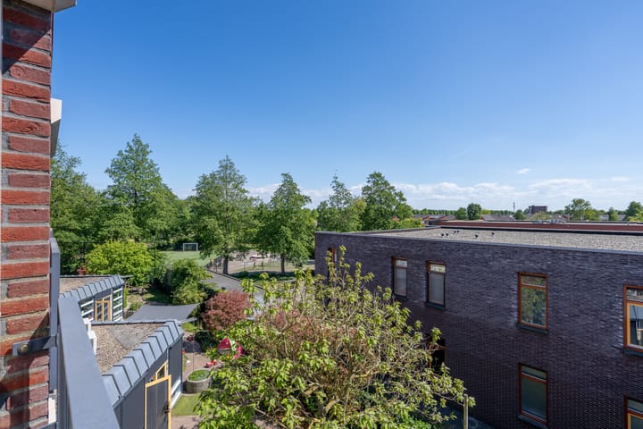 Photo 11 of Gangeslaan 55-Y