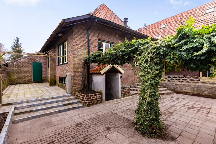 Foto 15 van van der Mondeweg 18