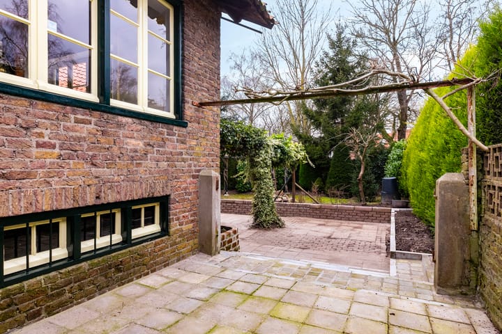 Foto 17 van van der Mondeweg 18