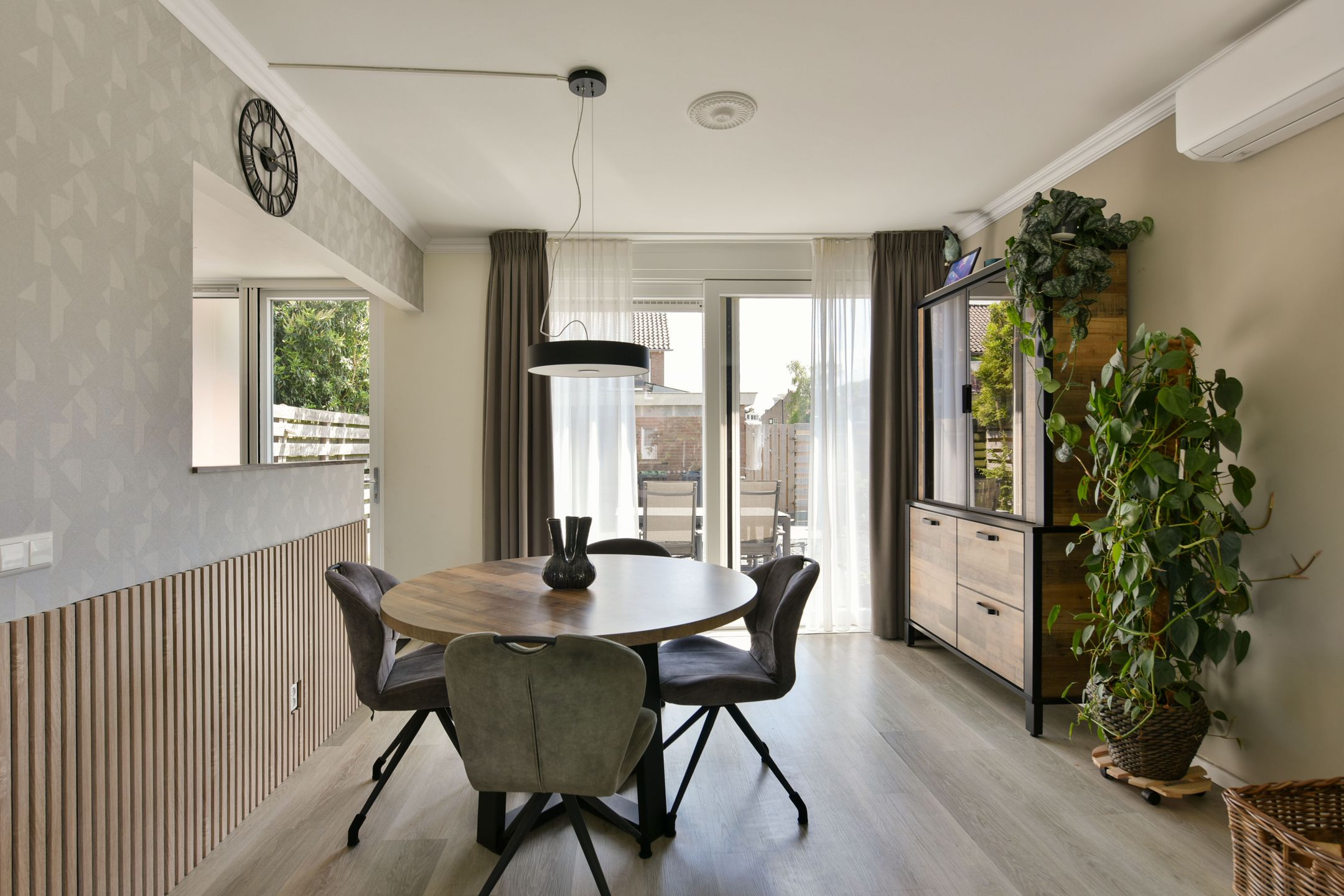 Photo 9 of Hoofdweg 85