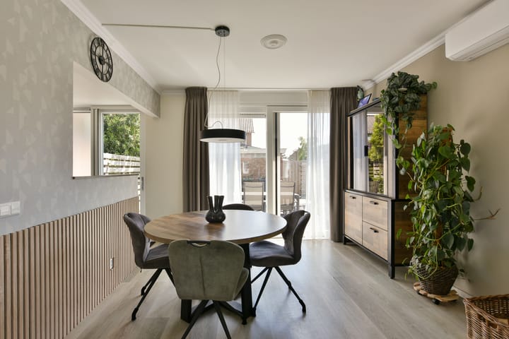 Photo 9 of Hoofdweg 85