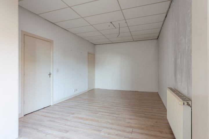 Photo 14 of Eemnesserweg 14