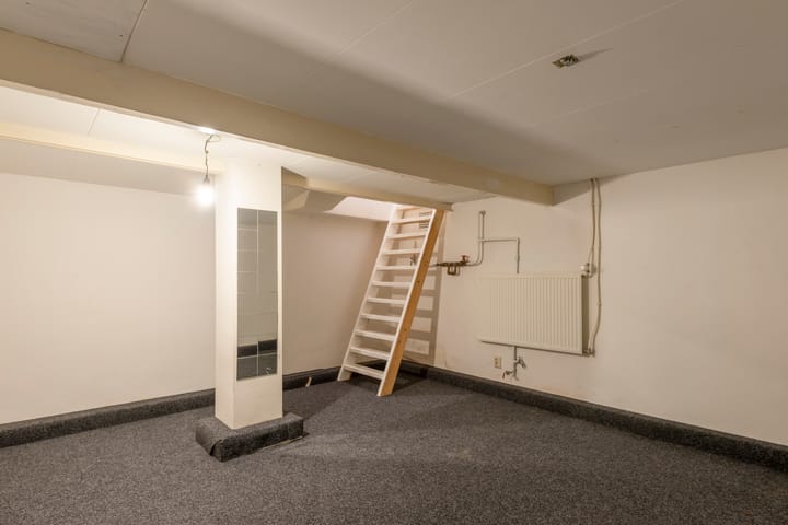 Photo 18 of Eemnesserweg 14