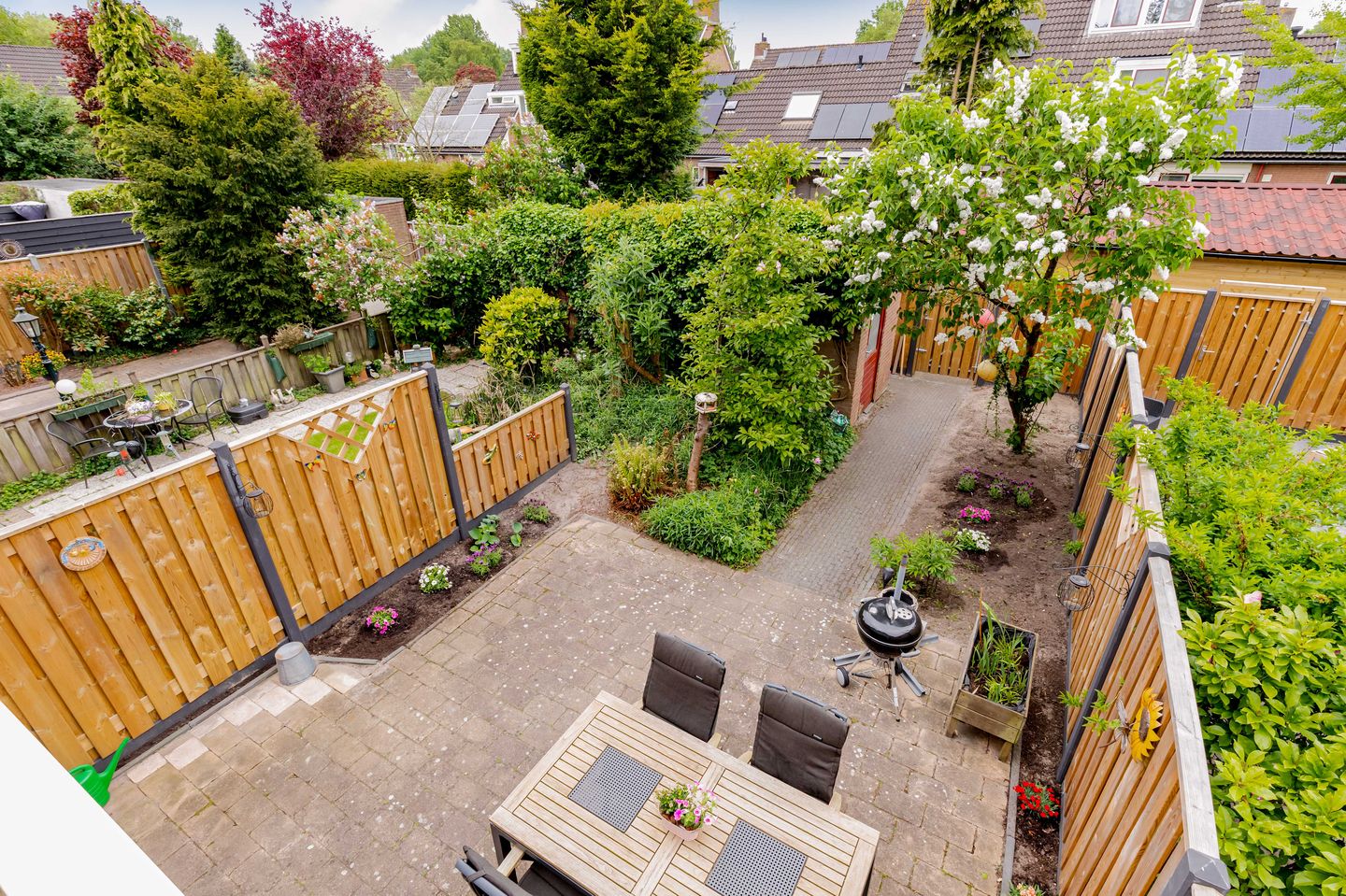 Foto 34 van Buitenhof 64