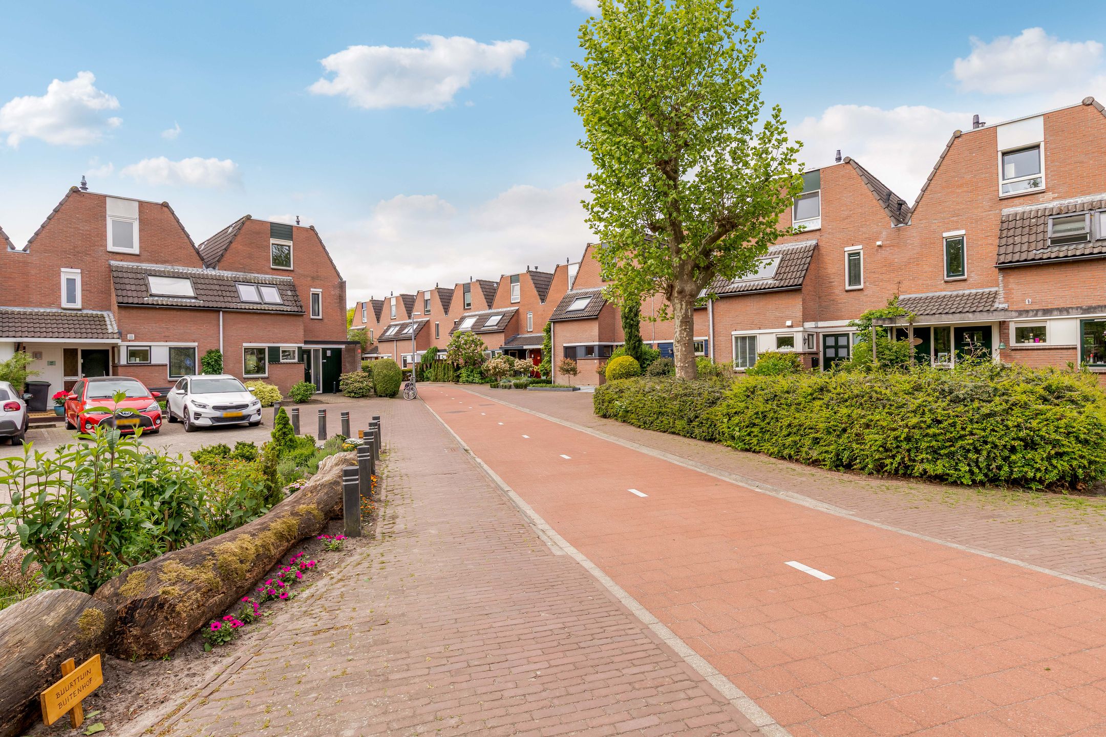 Foto 60 van Buitenhof 64