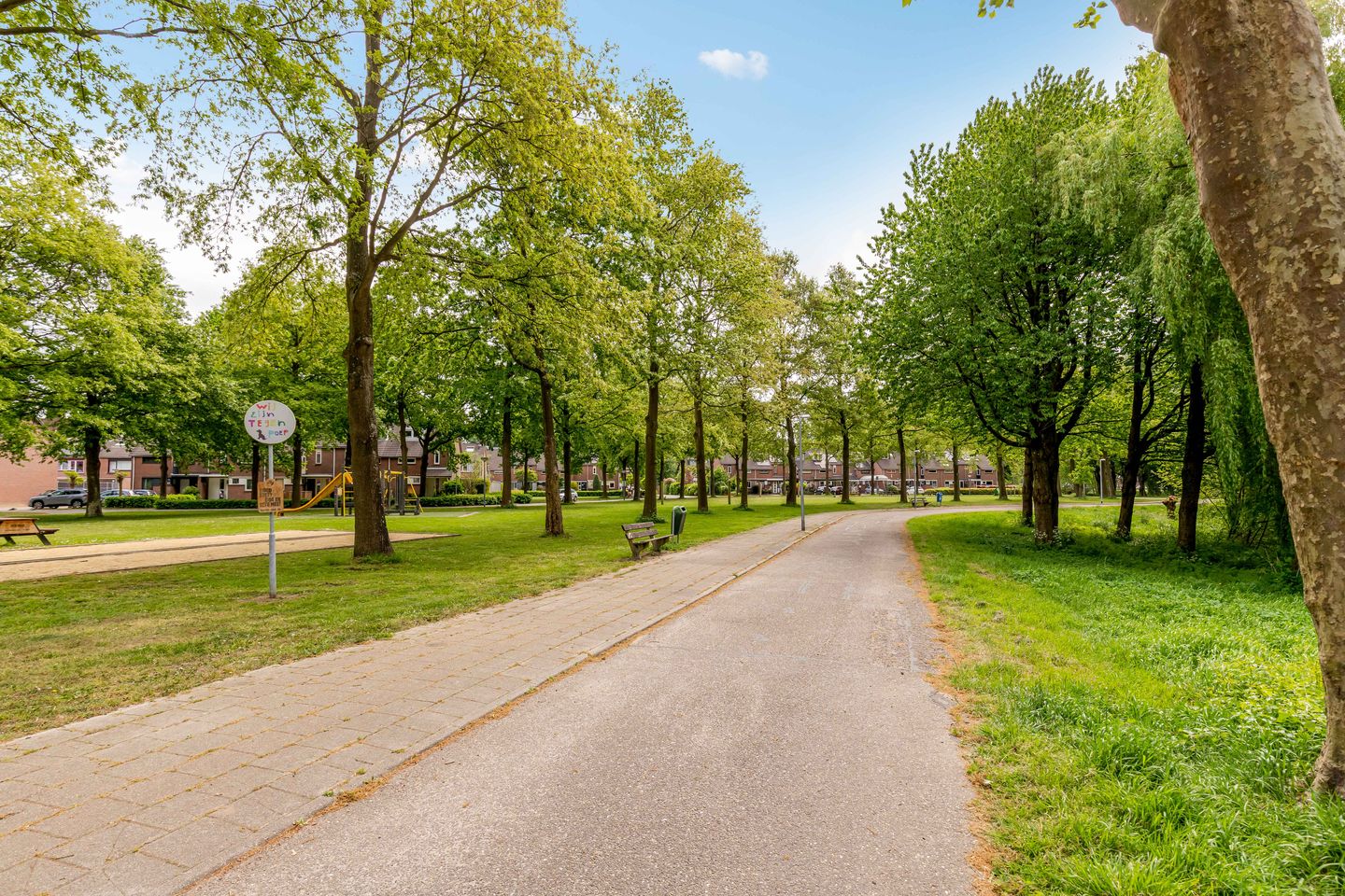 Foto 64 van Buitenhof 64