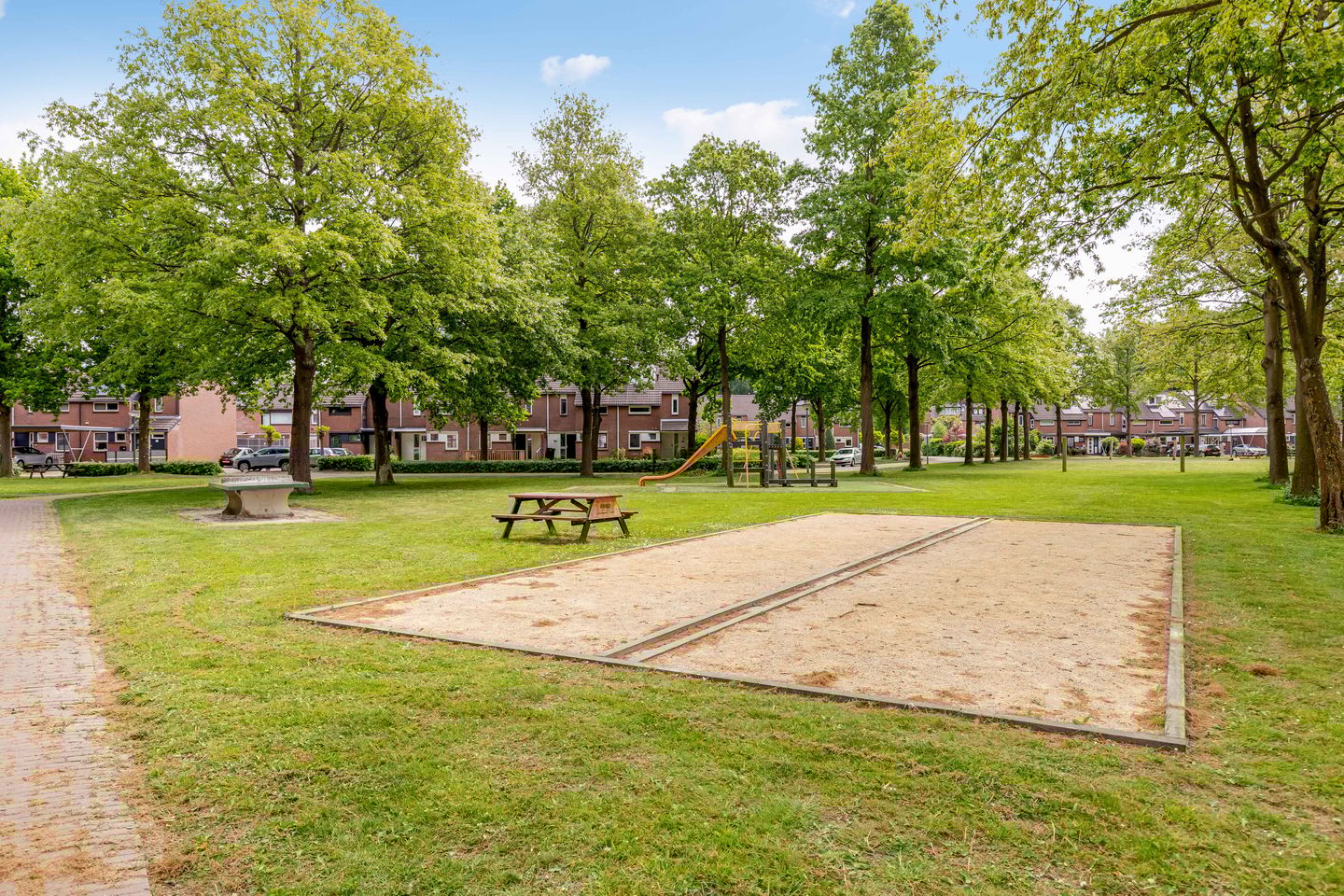 Foto 65 van Buitenhof 64