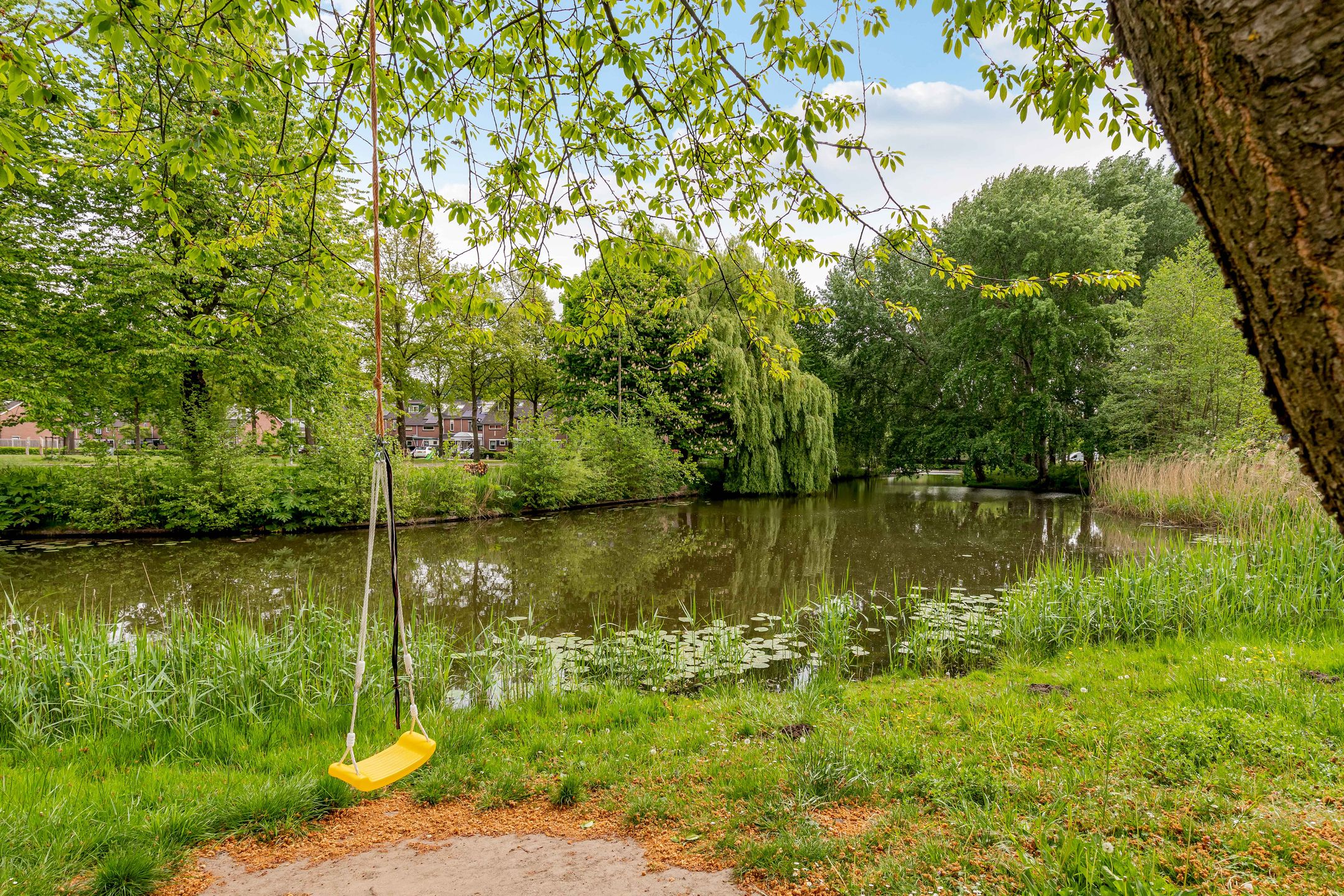 Foto 69 van Buitenhof 64