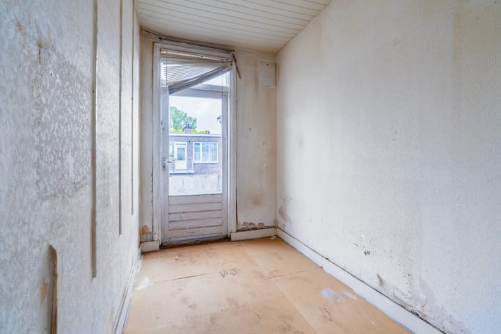 Foto 13 van Linnaeusstraat 178