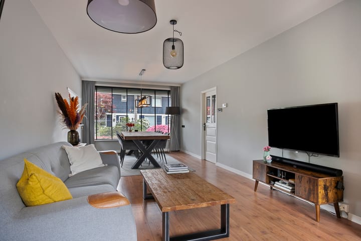 Photo 3 of Eksterstraat 16