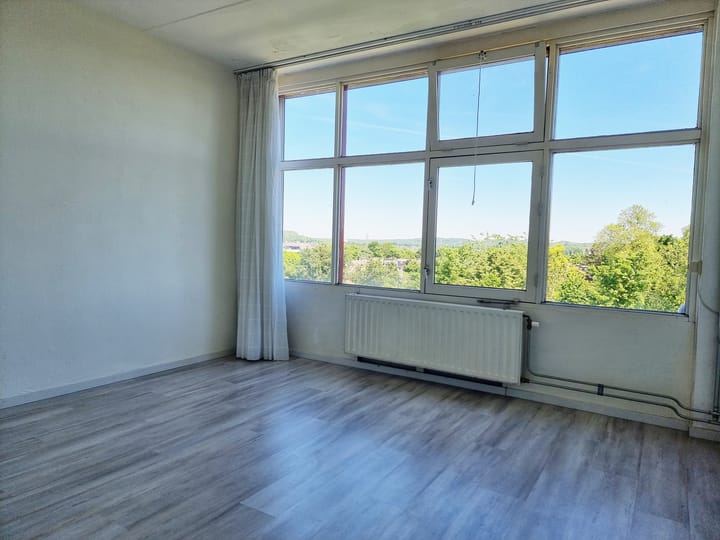 Foto 17 van Zeswegenlaan 267